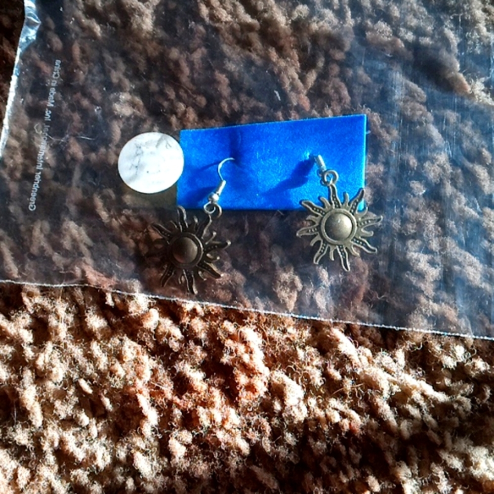 Sun earrings